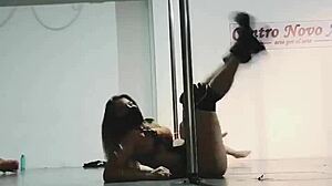 Doctor, watch my Argentine ass twerk on this pole?