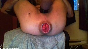 Kinky Fisting Boy Awaits