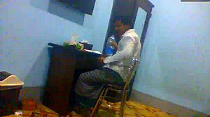 god i need wet sex kisses to soak my dry heart right now!