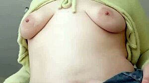 Ever seen a curvy Swedish amateur like Agnes Rose finger her dripping wet pussy till she squirts hard?