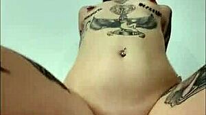 Tattooed hunk rails feisty Iranian babe hard?