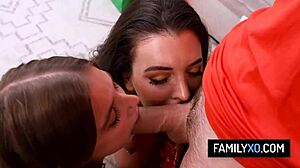 fucking stepsis and stepmom this xmas elizabeth skylar sky wonderland