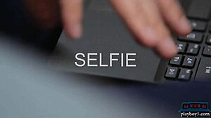 Natural Teen Blonde 18+ Flaunts Shaved Pussy In Steamy Selfies