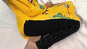 punjabi aunt's big ass fucked raw and deep