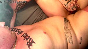 my shaved tight pussy craves your cock canadian babe