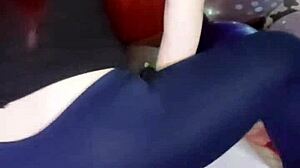 shyyfxx rides and pops balloons with her big ass looner style!