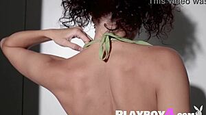 Beautiful Petite Asian Teen Exposes Natural Tits Pussy After Posing