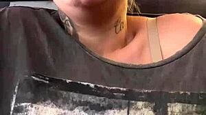 treinei na academia só de sutiã marombas olhavam minha buceta molhada...