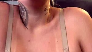 treinei na academia só de sutiã marombas olhavam minha buceta molhada...