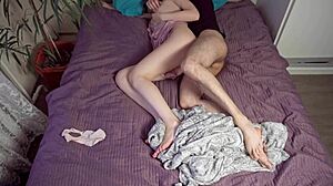 woke hubby with handjob then 69 mutual masturbation fuck