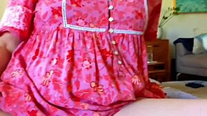 check out my big plump mature meaty cunt lips spread wide