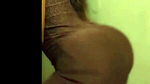 ebony leggings ass bouncier softer than your water bed??