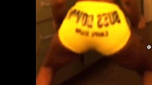 ebony leggings ass bouncier softer than your water bed??