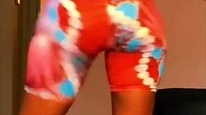 ebony leggings ass bouncier softer than your water bed??
