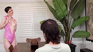 Stepbrother Inherits Estate And Fucks Hot Teen Wives In FFM Threesome