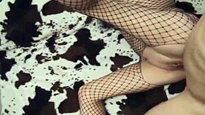 Milf Secretary Begs for Deep Anal Creampie