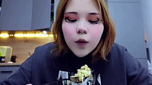 furiyssh chubby cutie mugbang makes me so damn hungry!