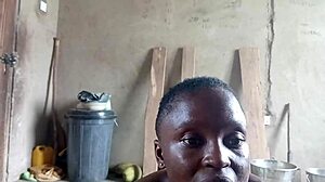 Ghetto Stranger Sucks Deepthroat While Smoking Craving More