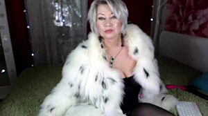 damn this mature bitch rocks that fur coat while fucking hard