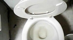 nude pic makes her piss in shower!