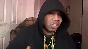 mr cunnilingus spills real secrets better than tmz on homemade bbw muscle goth