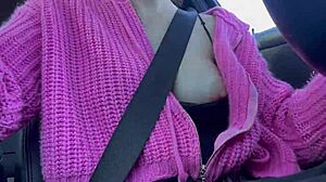 ITALIANA ARTEMISIA flashes JUICY TITS on sexy car ride!