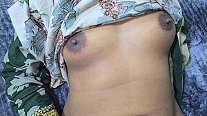 DESI STEPMOM TWERKS FAT ASS FOR STEPSON CLOSE UP VIEW!