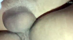 revesando no cu e buceta da skinny latina teen enteada!