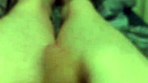 Whip out your big cock while I masturbate naked quick