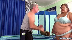 Veruca Darling's juicy thick ass needs your rubdown now?