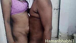 indian wife quick creampie fuck with neighbor boy? 😏💦