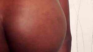 ebony curvy screams rubbing her juicy pink pussy solo