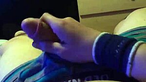 i'm jerking my cock so hard right now, can't stop!!