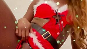 Lola Black stuffs candy cane deep in her ebony ass now! 