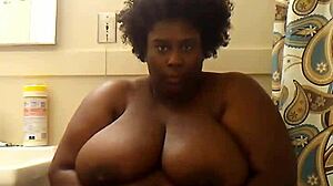 Indiana bbw goddess fingers fat tits pussy