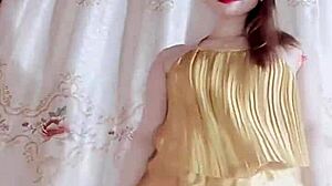 Vietnamese teen 18+ unleashes intense dance moves on Bigo live stream platform