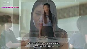 stepmom fucks my friend on family trip legendado!