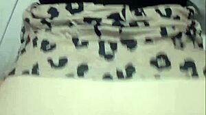 resaboo begs for bareback creampie, isn't her pussy cock hungry enough?