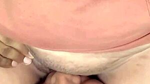 Ex-girlfriend begs for homemade pussy licking in seductive 1on1