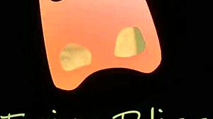 hey cute skirt girl tongue fetish masturbate now