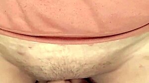 Ex-girlfriend begs for homemade pussy licking in seductive 1on1