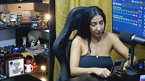 Ruan Flashes Cock Balls to Renatinha Mello