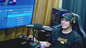 Ruan Flashes Cock Balls to Renatinha Mello