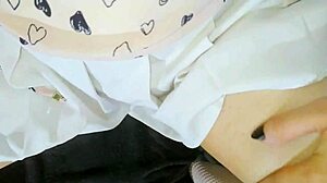 hey cute skirt girl tongue fetish masturbate now