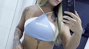 vanessarafaella shares her crossdressing trans chat vibes mar 10