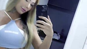 vanessarafaella shares her crossdressing trans chat vibes mar 10