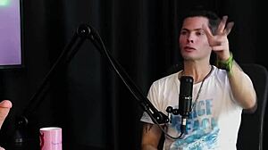 depois da pandemia ela trocou criação por pornô aceitação familiar jow jow sheer red?