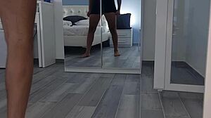 Hot Italian Guy's Close-Up Cumshot Fast Handjob Solo