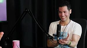 depois da pandemia ela trocou criação por pornô aceitação familiar jow jow sheer red?