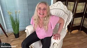 bbw mature milf fists her huge pussy outdoors for christmas joy!!